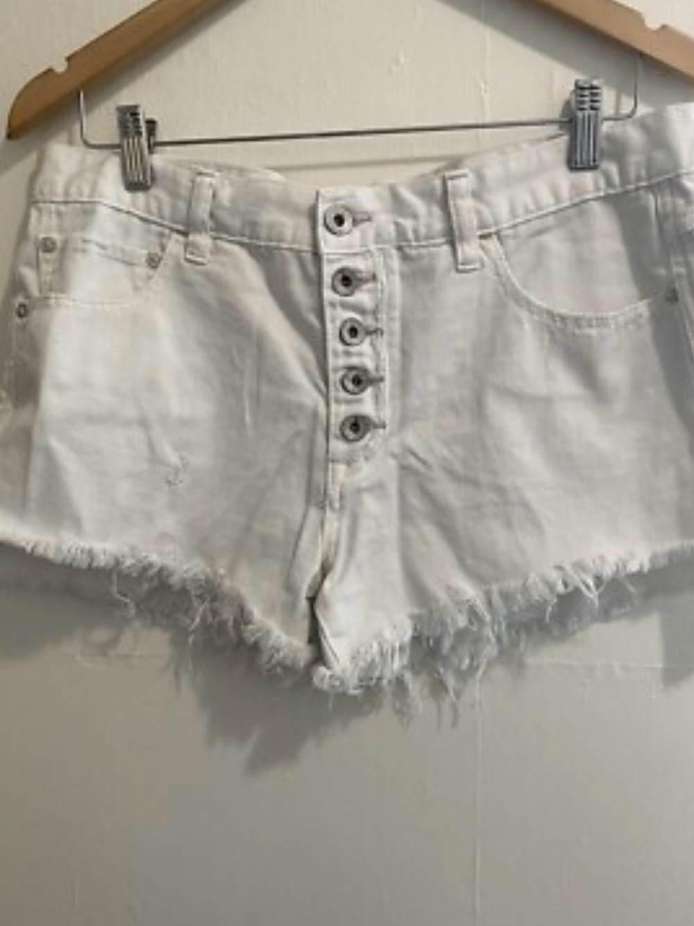 Free People White Button-Front Frayed Hem Denim Shorts